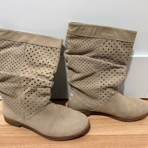 Toms Beige Sierra mid-calf slouch Sude Women's Boots size 7.5